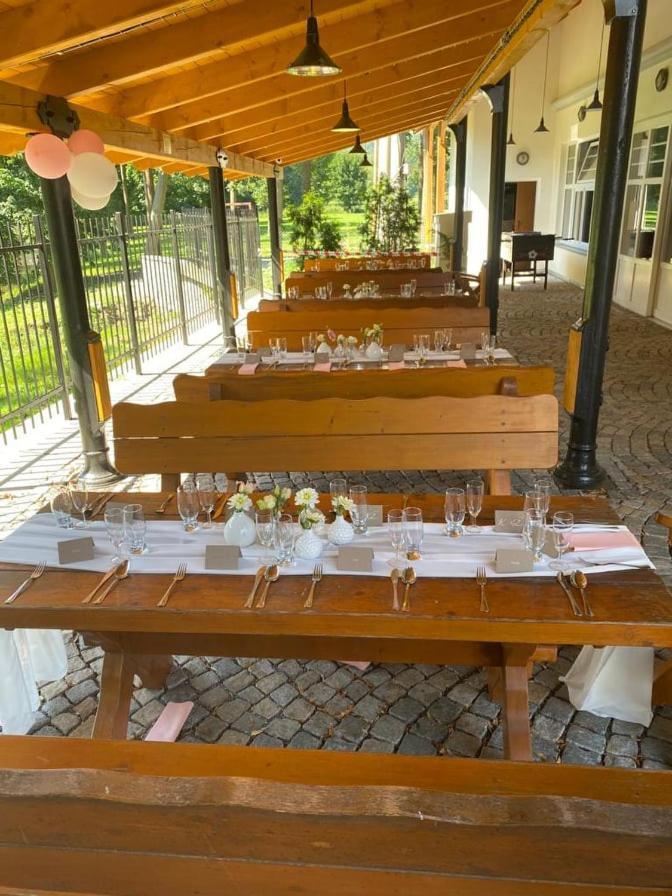 Penzion A Restaurace Belecky Mlyn Pteni ภายนอก รูปภาพ