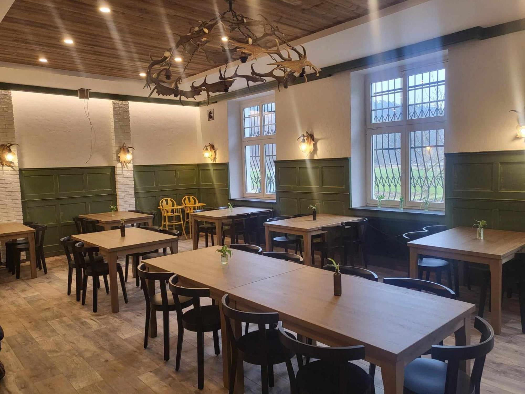 Penzion A Restaurace Belecky Mlyn Pteni ภายนอก รูปภาพ
